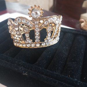 CROWN Bracelet Hinged Cuff